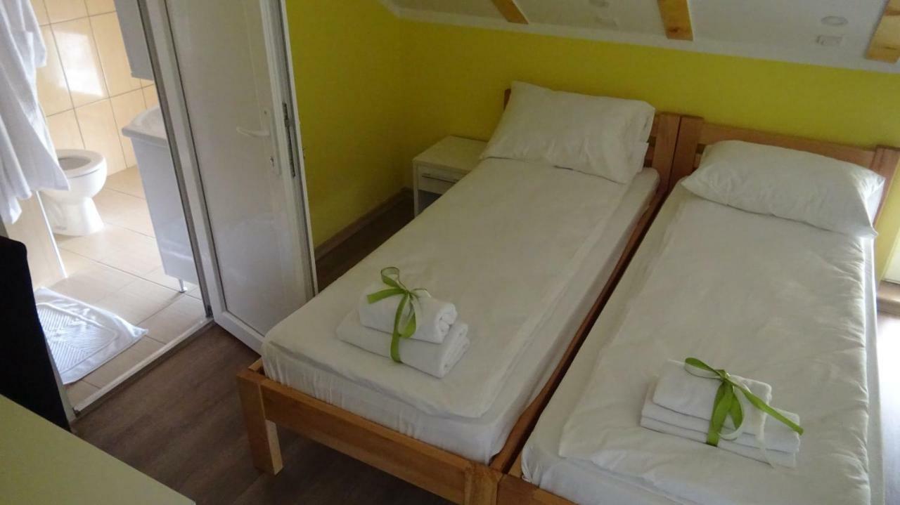 Apartmani Bojeresku Negotin Buitenkant foto